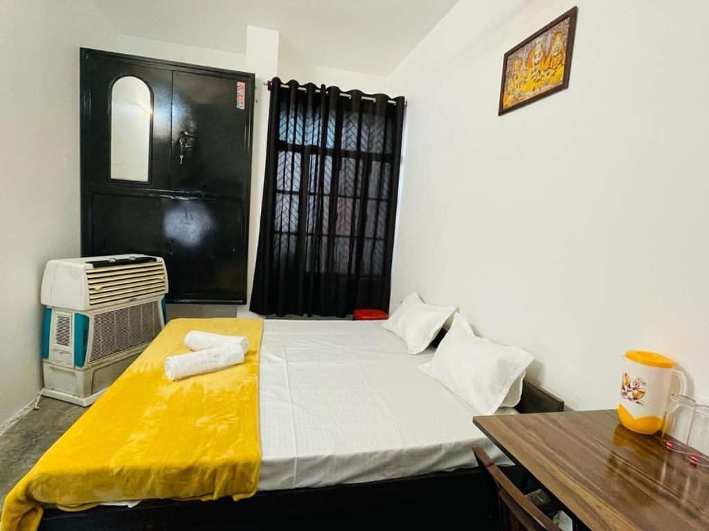 Shree Balaji Homestay Ayodhya Dış mekan fotoğraf