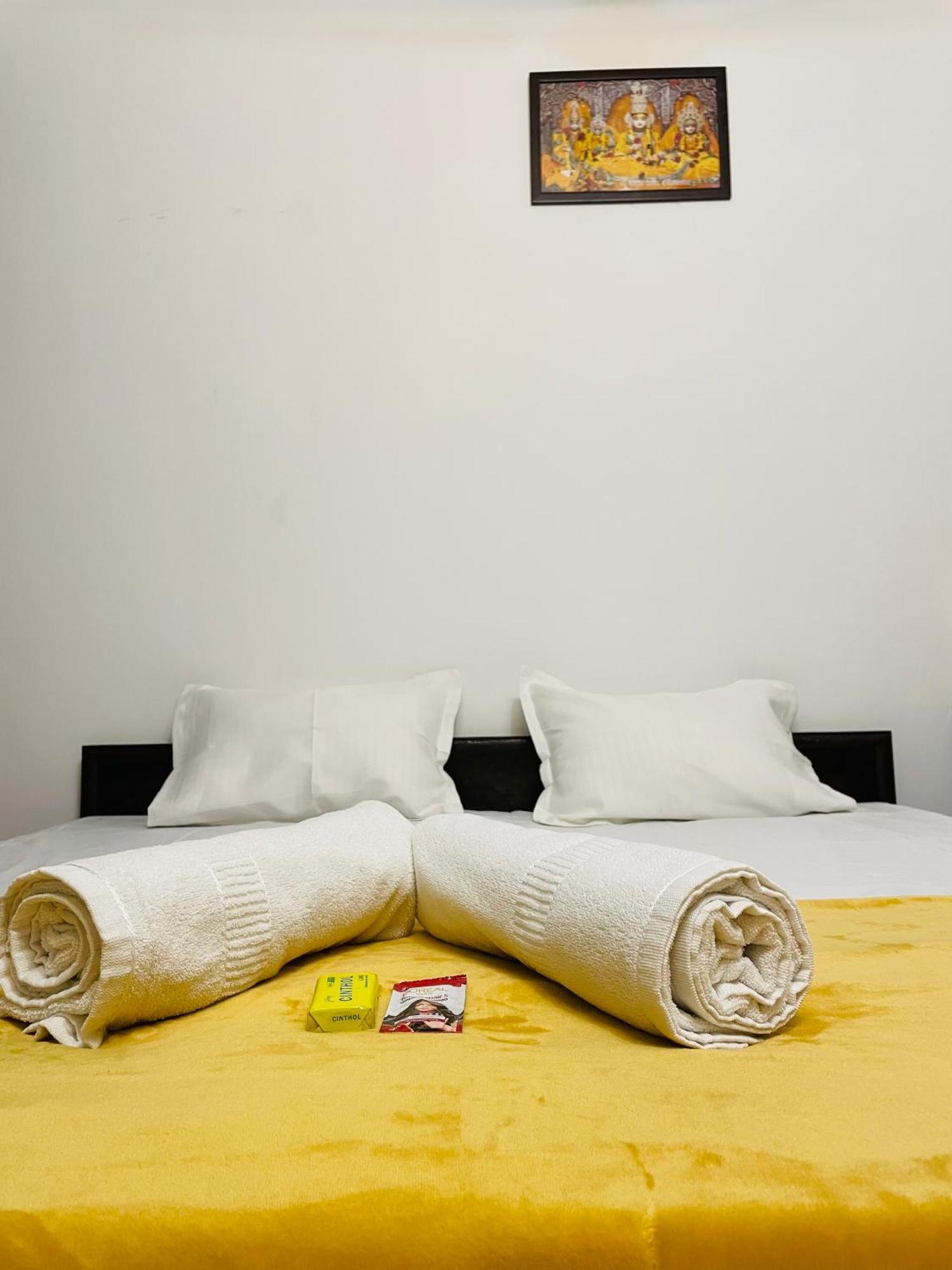 Shree Balaji Homestay Ayodhya Dış mekan fotoğraf
